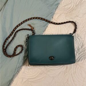 Coach Sophisticated & Functional Teal Shoulder Bag